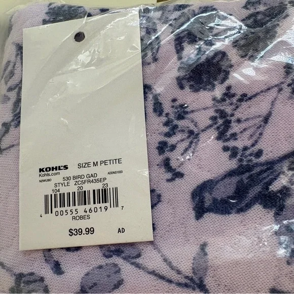 Floral Quilted Lavender Zip Front Bathrobe PM - Picture 6 of 6